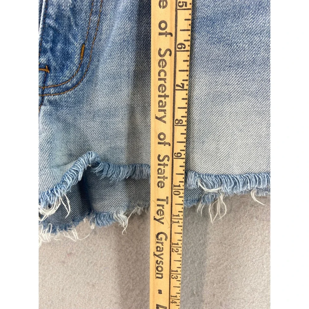 BDG Denim Shorts Women 26 Light Wash Distressed Embroidered Patch Boho Cutoffs